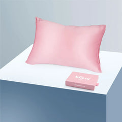 Youth Pillowcase in Bubblegum Pink