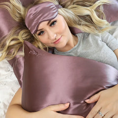 Queen Pillowcase in Plum