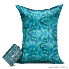 Pillowcase in White Lotus and Emerald Jungle, Queen Size