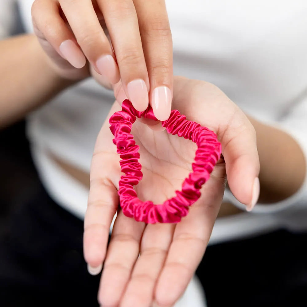 Blissy Skinny Scrunchies in Hibiscus