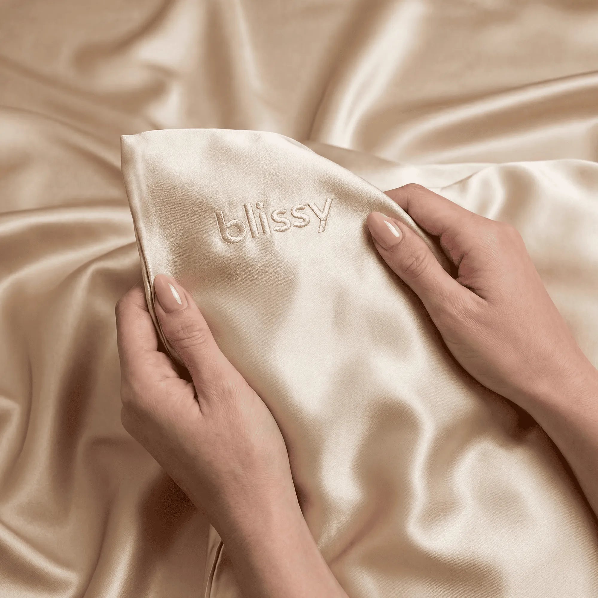 Standard Pillowcase in Champagne