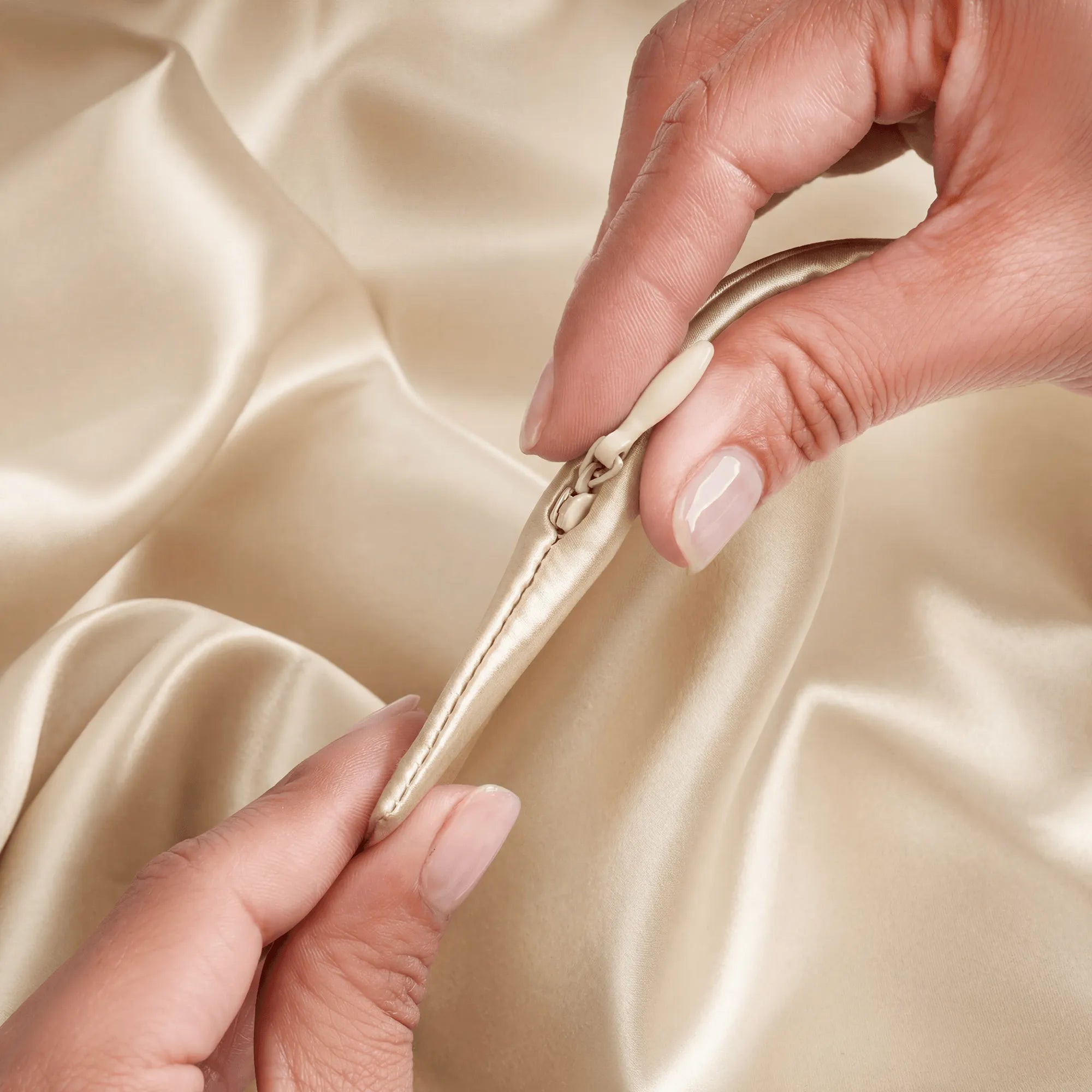 Standard Pillowcase in Champagne