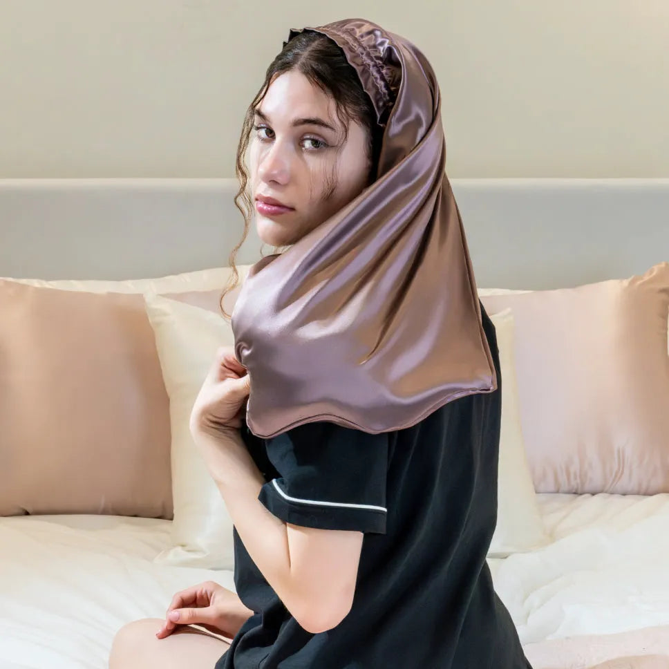 Blissy Cascade Bonnet in Plum