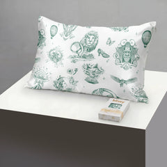 Wicked™ Amazafying Green Standard Pillowcase