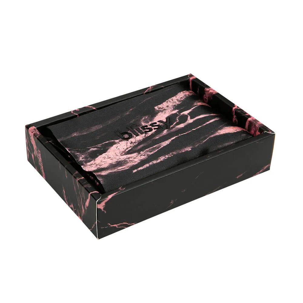 Pillowcase in Rose Black Marble, Queen Size