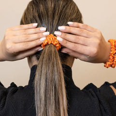 Blissy Skinny Scrunchies in Coral