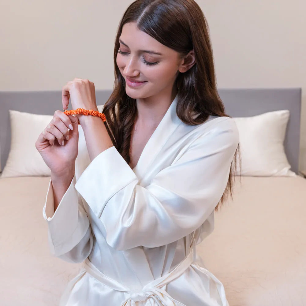 Blissy Skinny Scrunchies in Coral