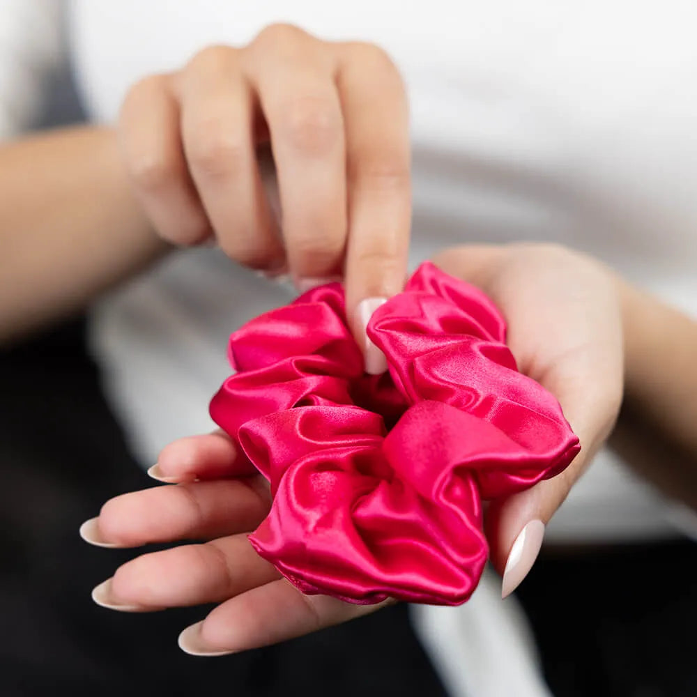 Blissy Scrunchies in Hibiscus
