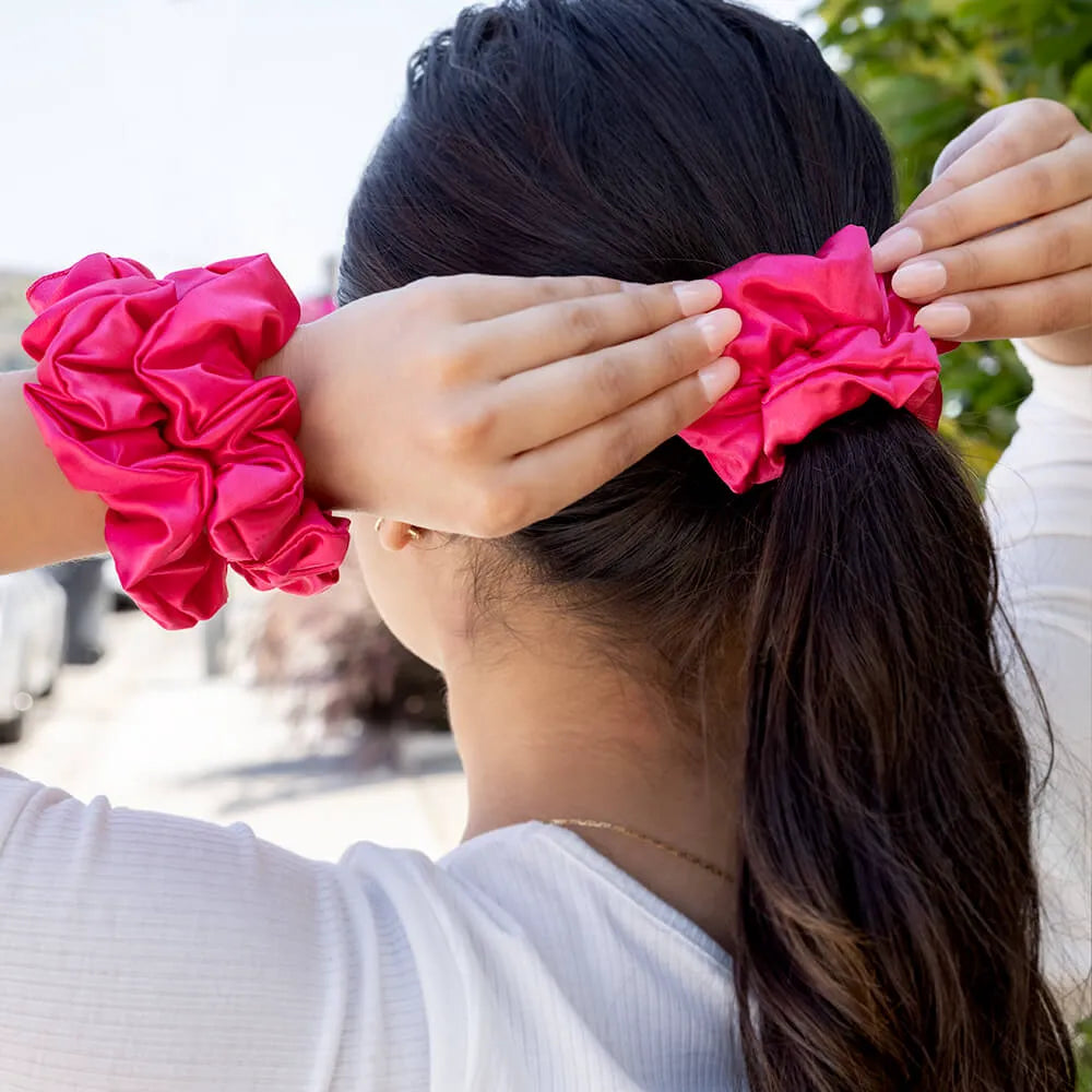 Blissy Scrunchies in Hibiscus