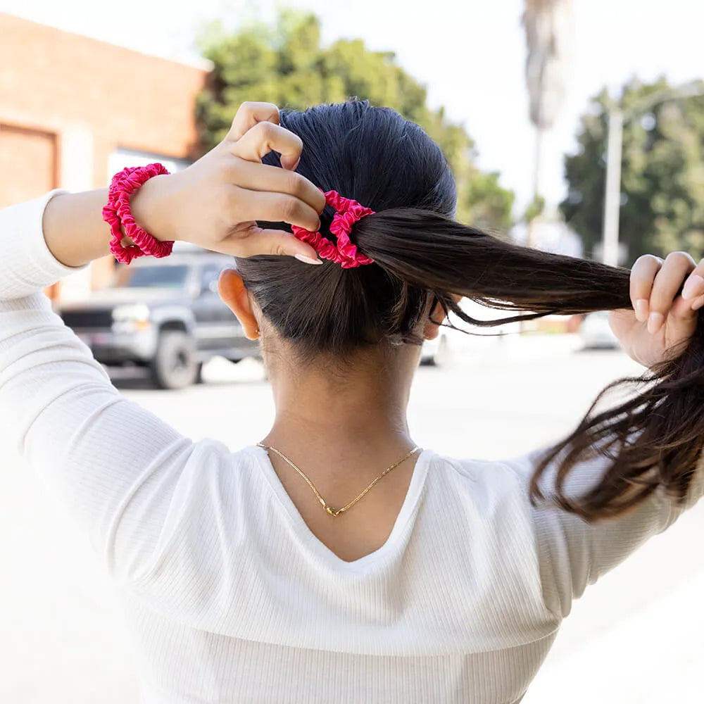 Blissy Skinny Scrunchies in Hibiscus
