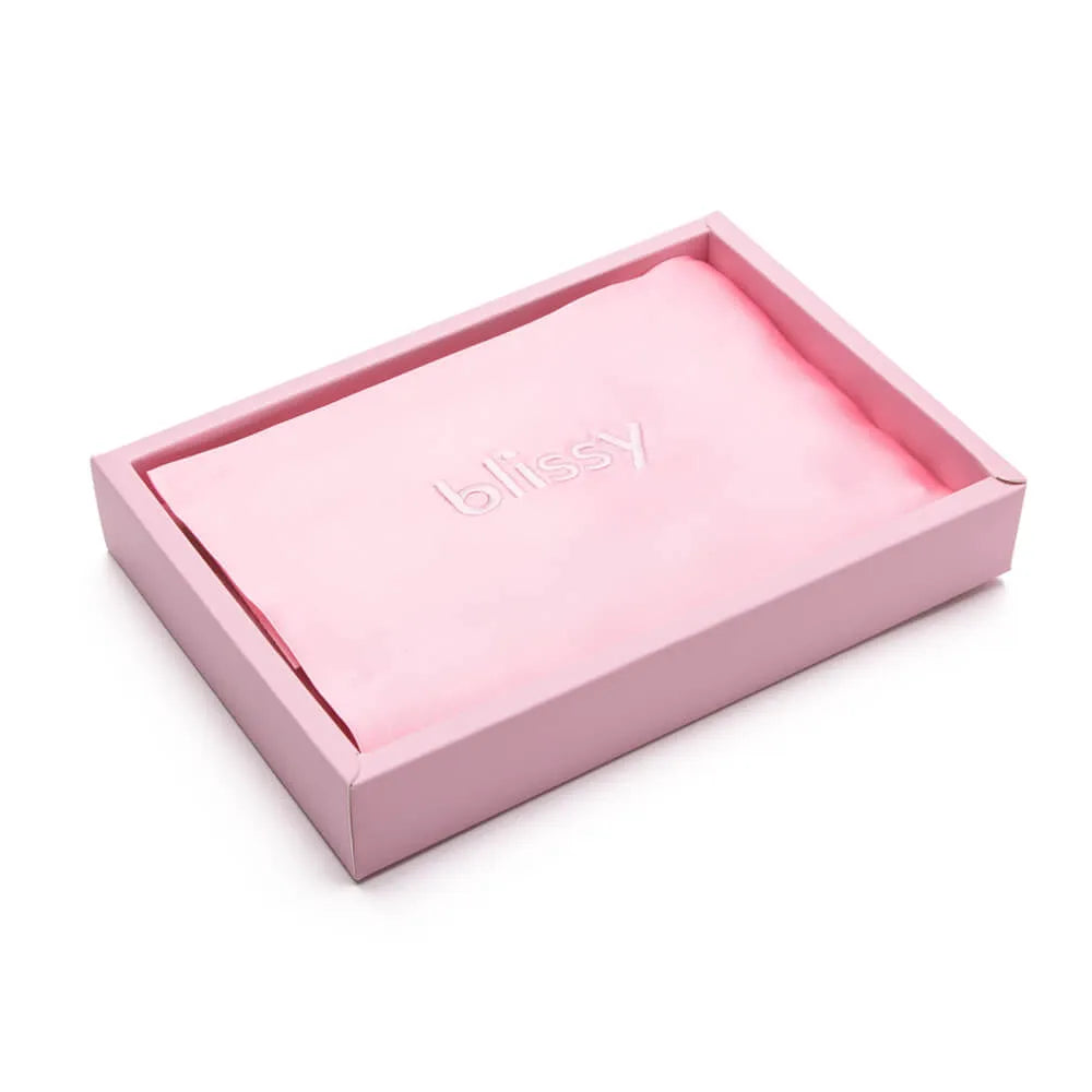 Youth Pillowcase in Bubblegum Pink