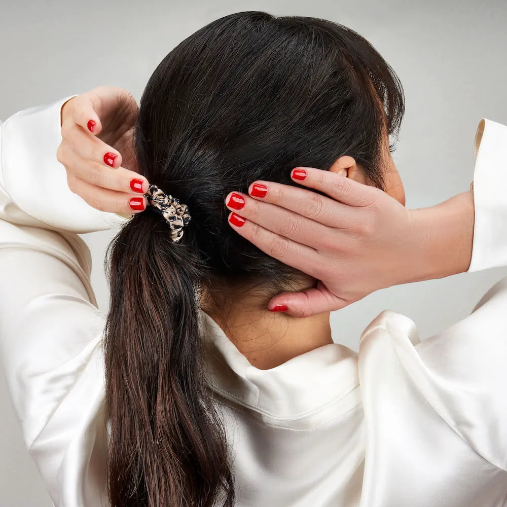 Blissy Skinny Scrunchies in Leopard