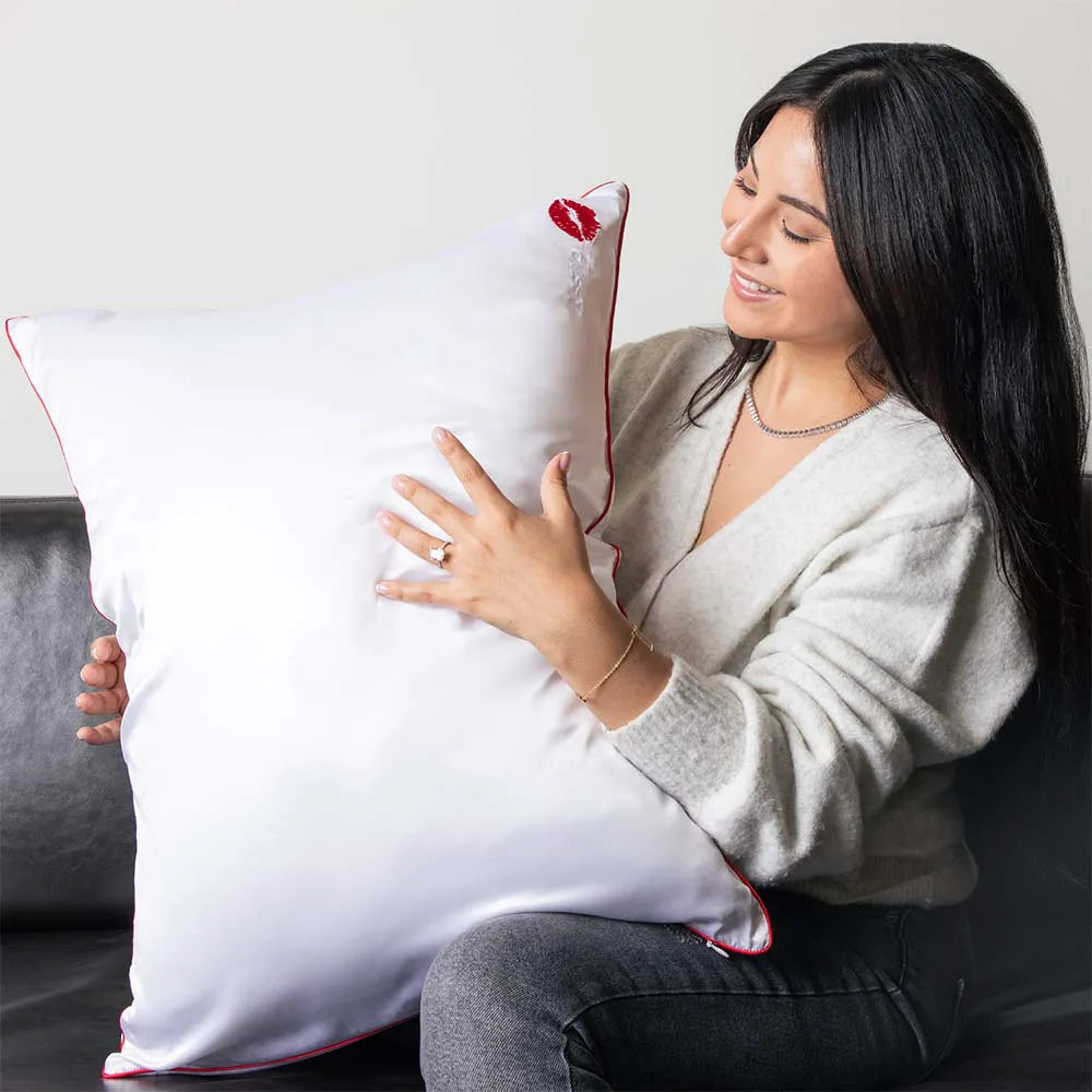 Marilyn Monroe™ Standard Pillowcase