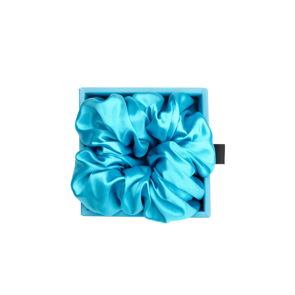 Blissy Oversized Scrunchie in Bahama Blue