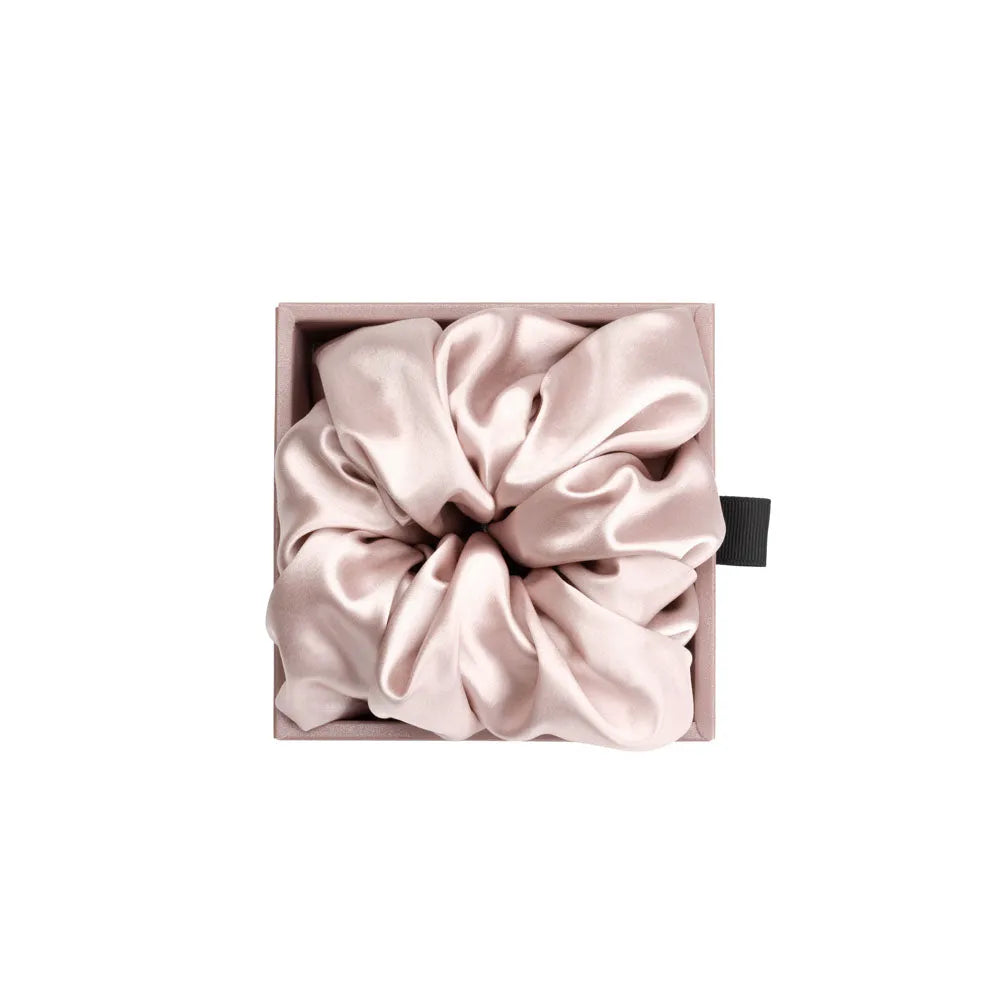 Blissy Extra-Large Scrunchie in Pink