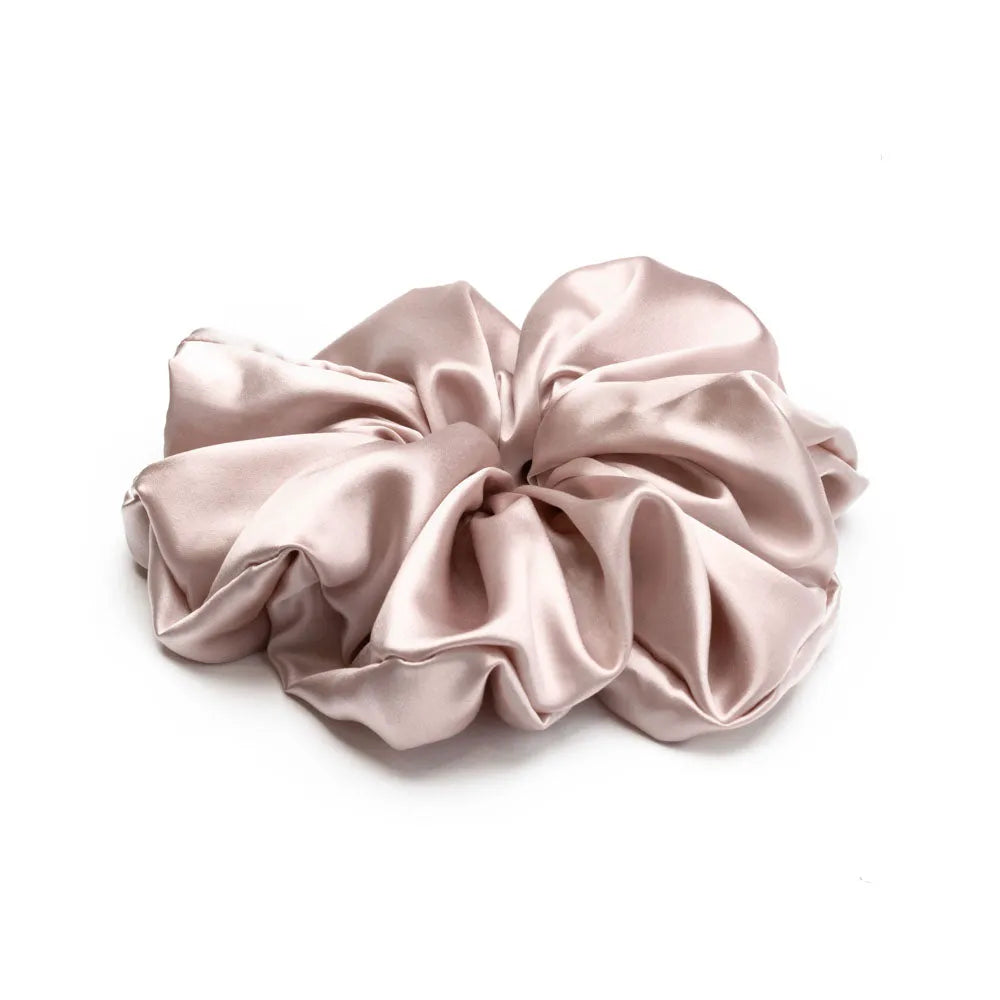 Blissy Extra-Large Scrunchie in Pink