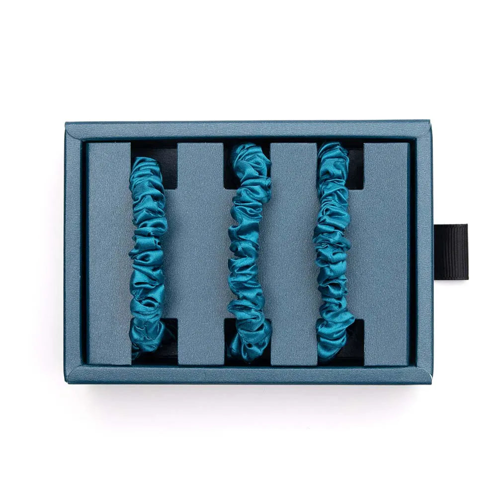 Blissy Skinny Scrunchies in Aqua