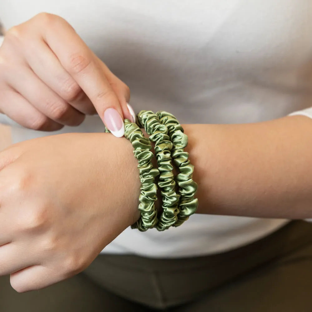 Blissy Skinny Scrunchies in Olive