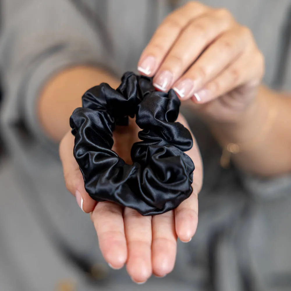 Blissy Scrunchies in Black