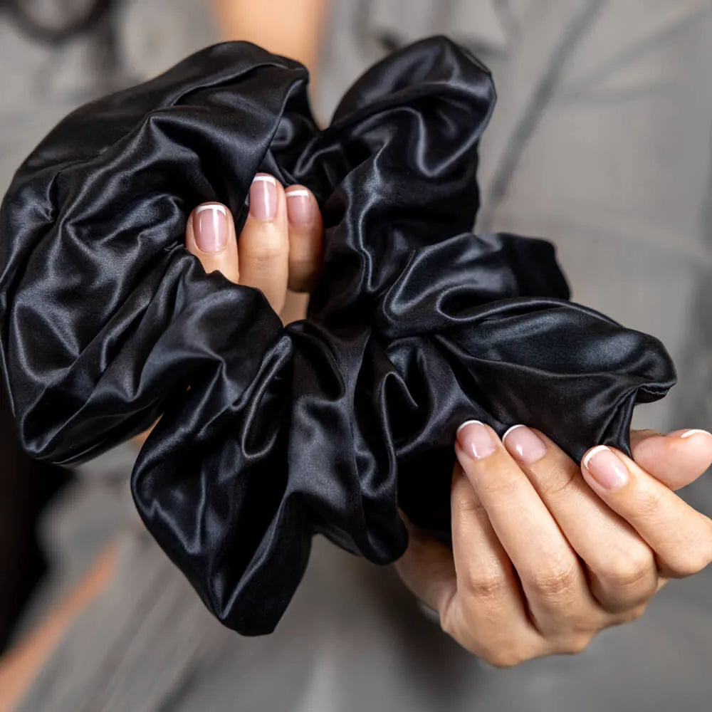 Blissy Large Scrunchie - Black