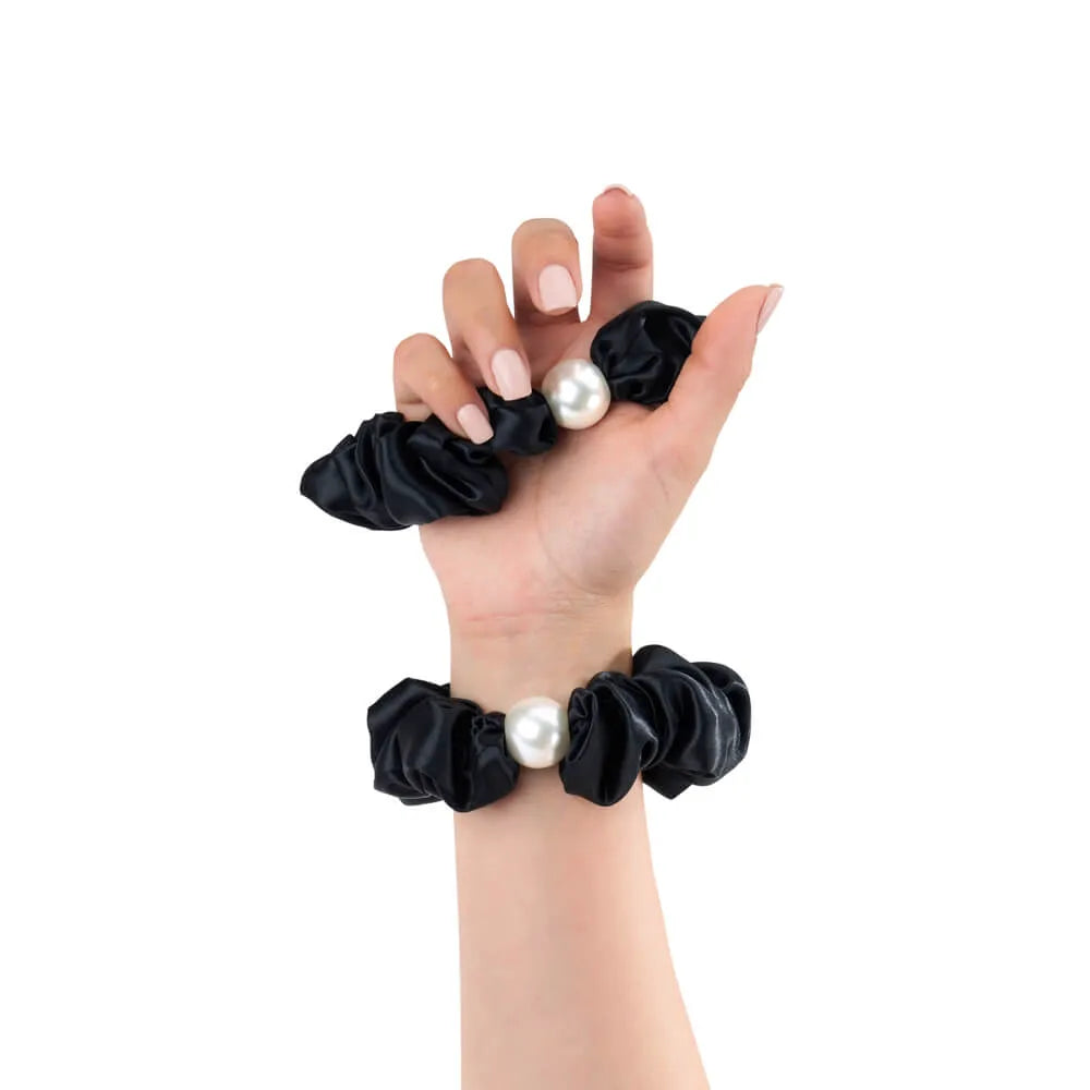 Blissy Pearl Scrunchie - Black