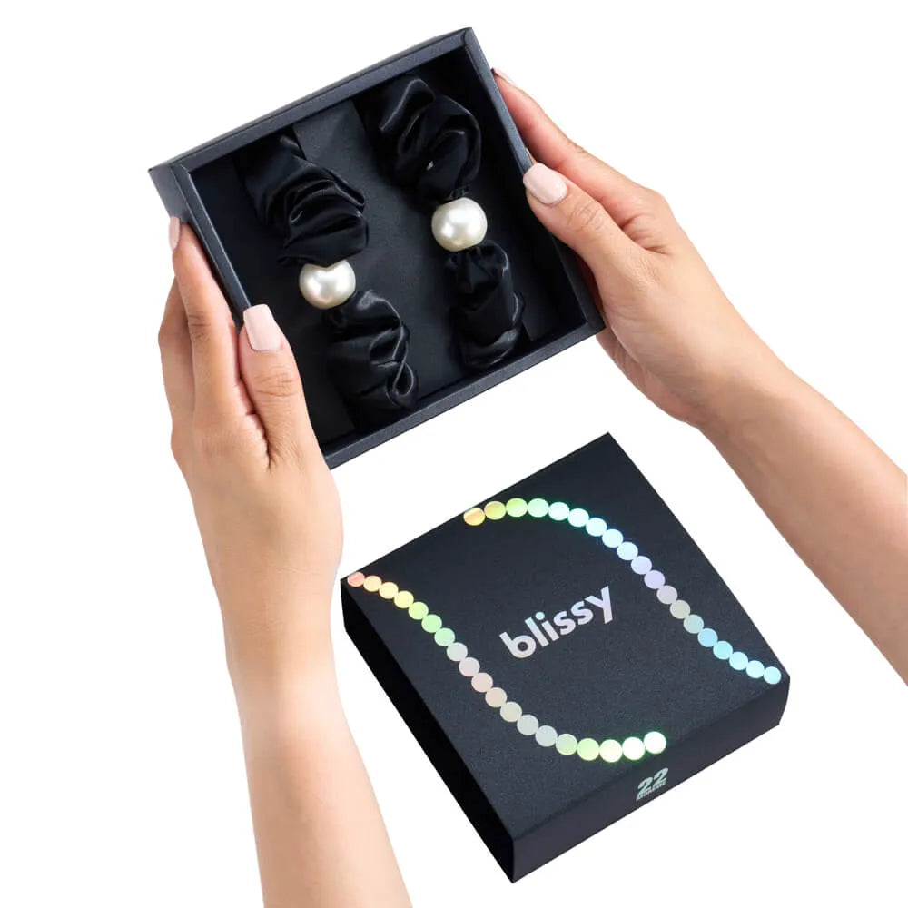Blissy Pearl Scrunchie - Black