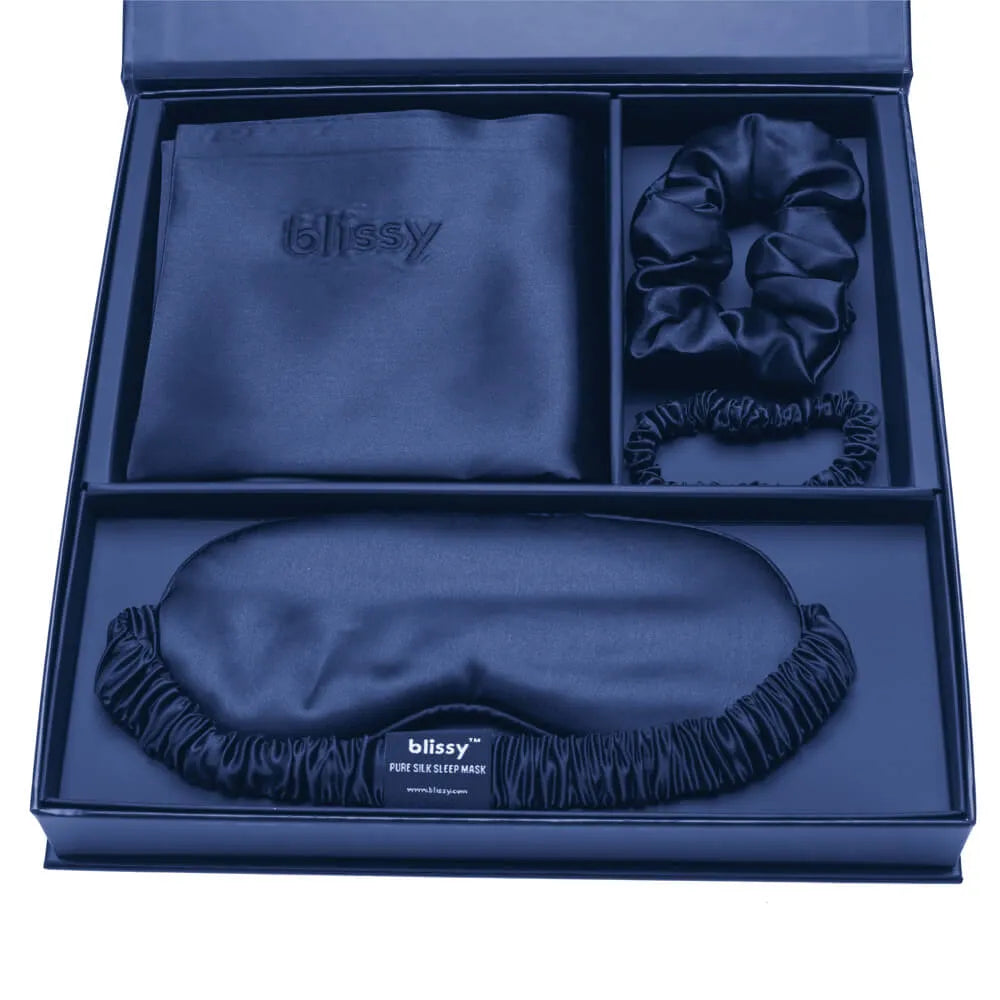 Blissy Dream Set in Blue, Standard Size