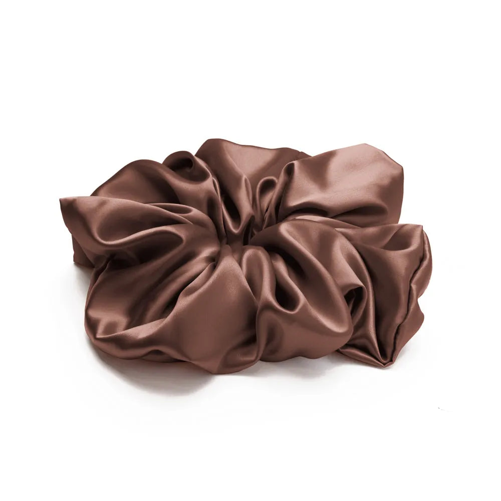 Blissy Extra-Large Scrunchie in Chocolate