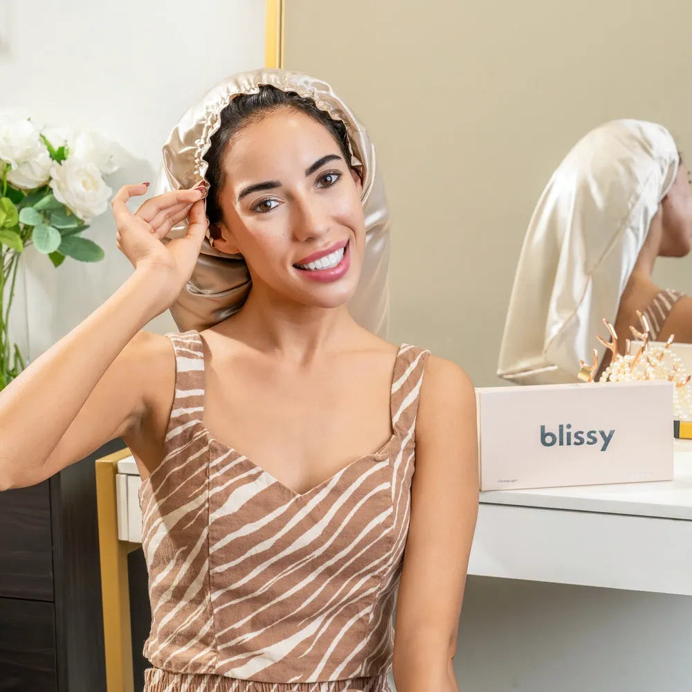 Blissy Cascade Bonnet in Champagne