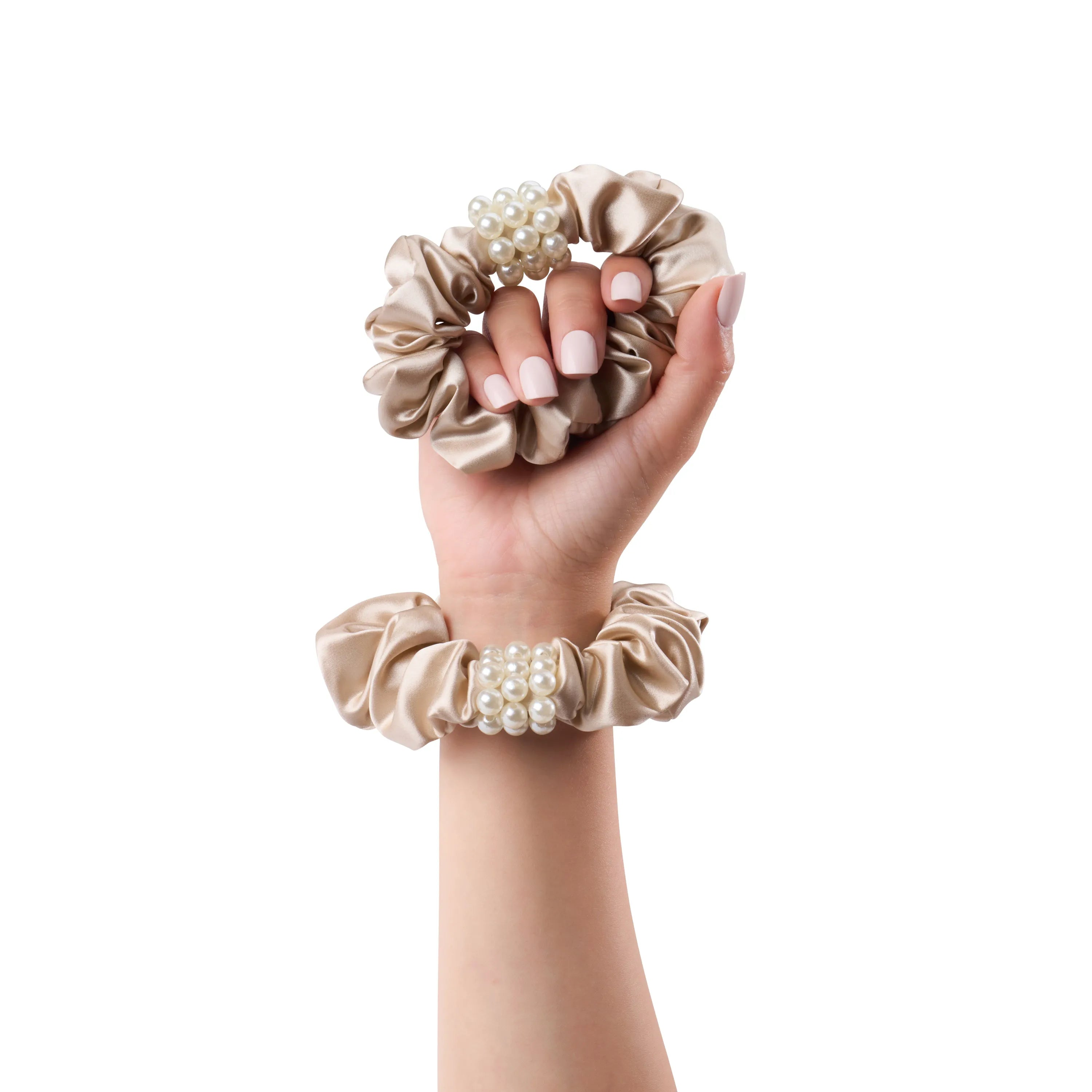 Blissy Petite Pearl Scrunchies in Champagne