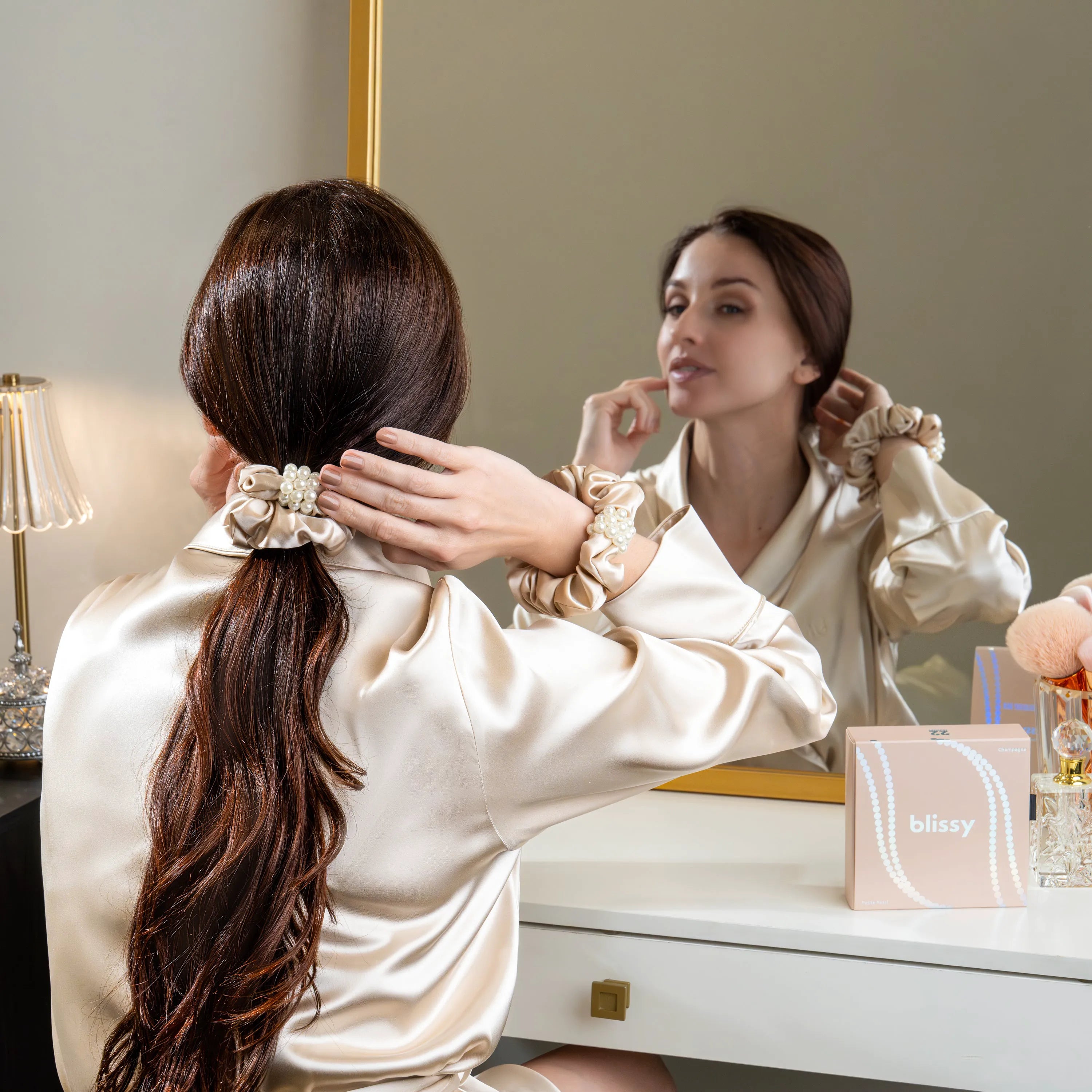 Blissy Petite Pearl Scrunchies in Champagne