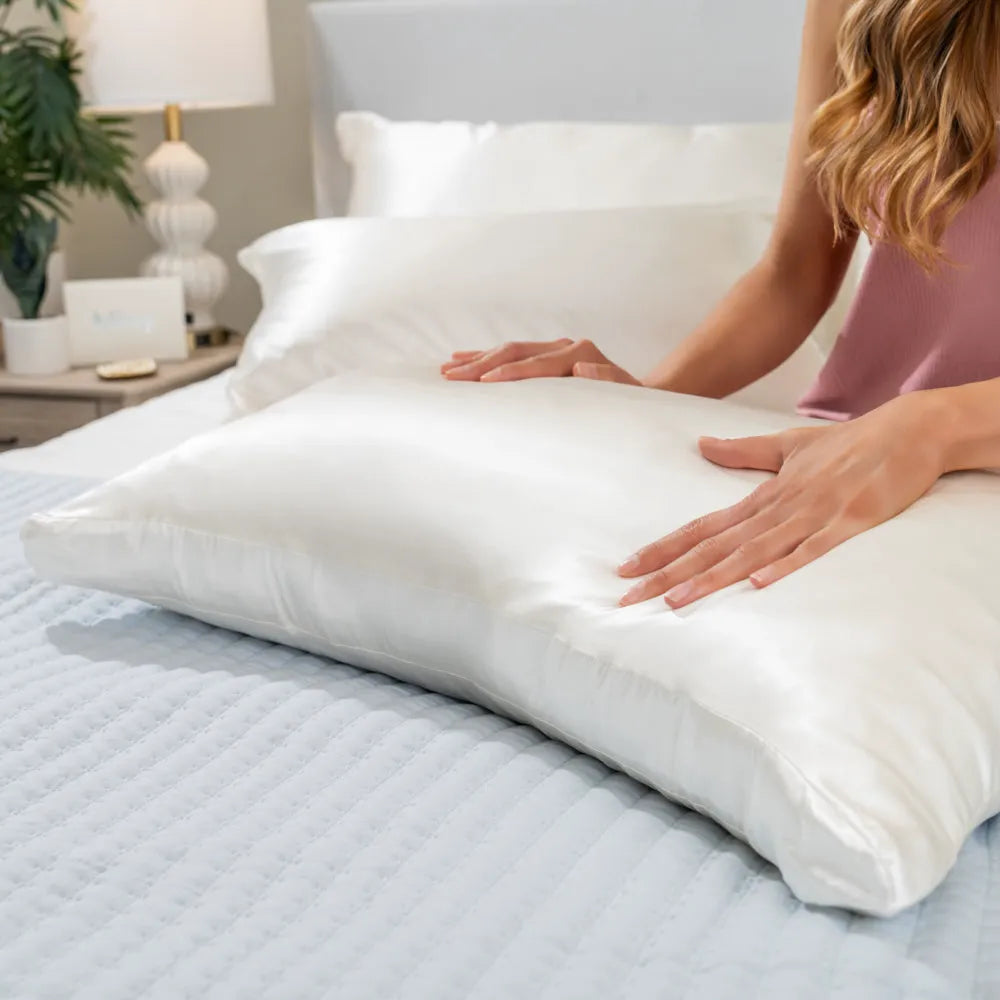 King White Crescent Pillowcase