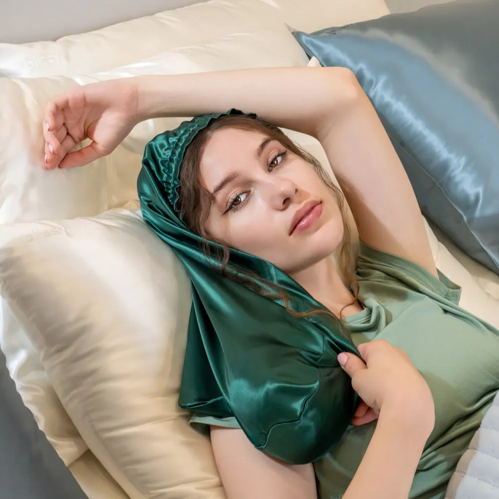 Blissy Cascade Bonnet in Emerald