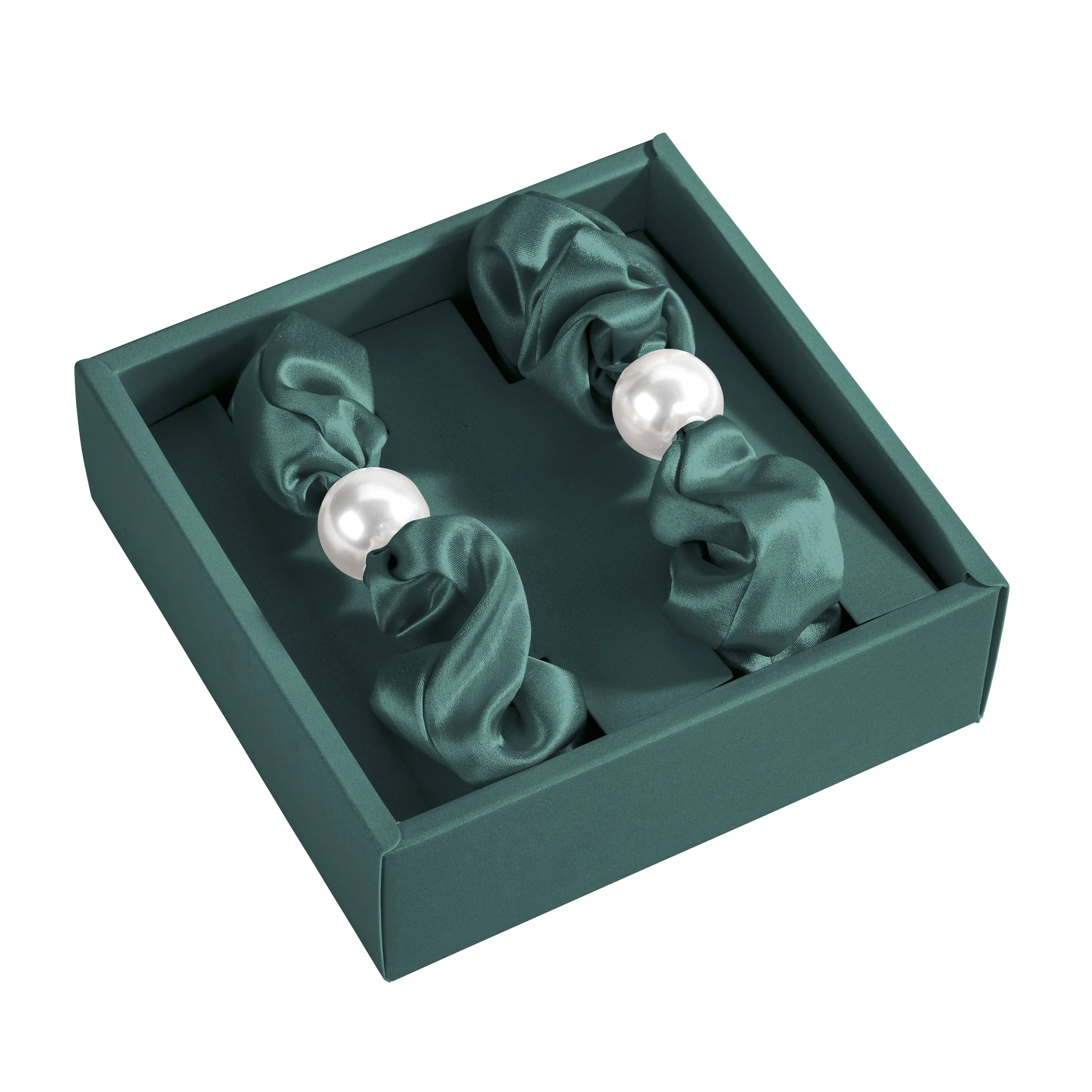 Blissy Pearl Scrunchies in Emerald