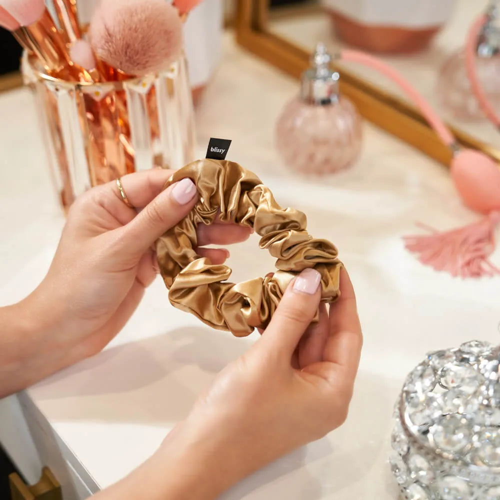 Blissy Scrunchies in Gold