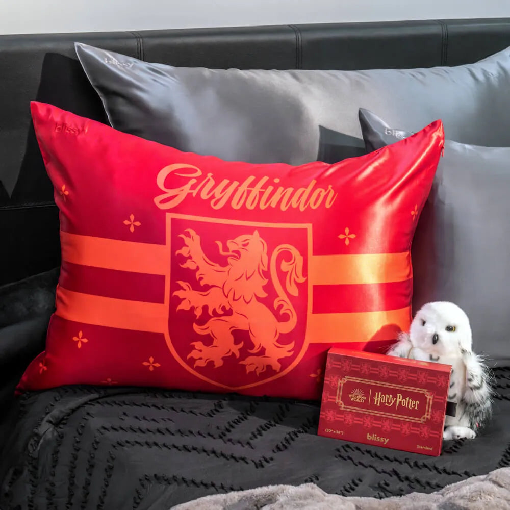 Harry Potter Gryffindor™ Queen Pillowcase