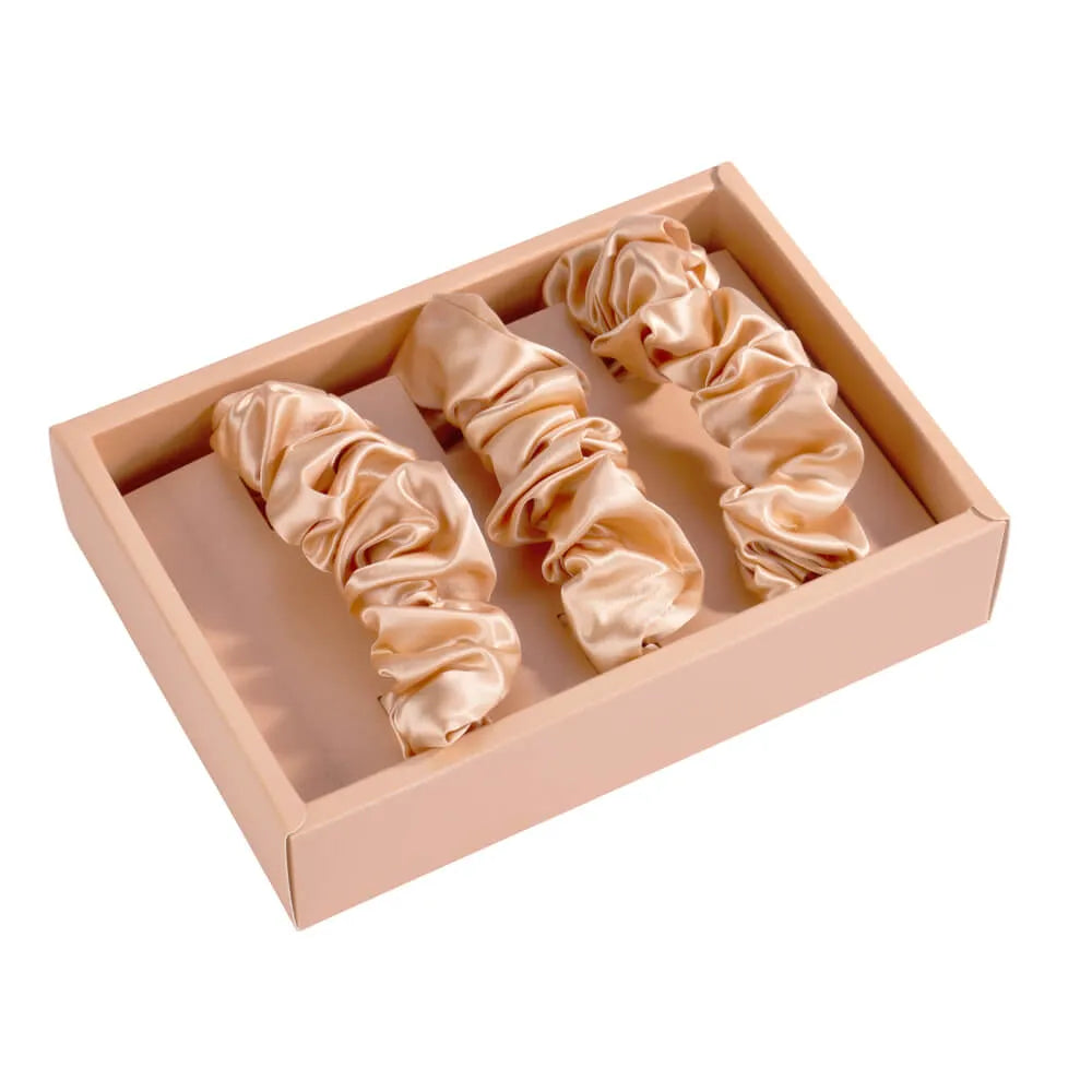 Blissy Scrunchies in Peach