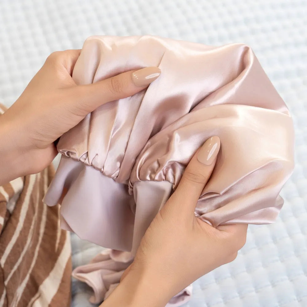 Blissy Bow Bonnet in Pink