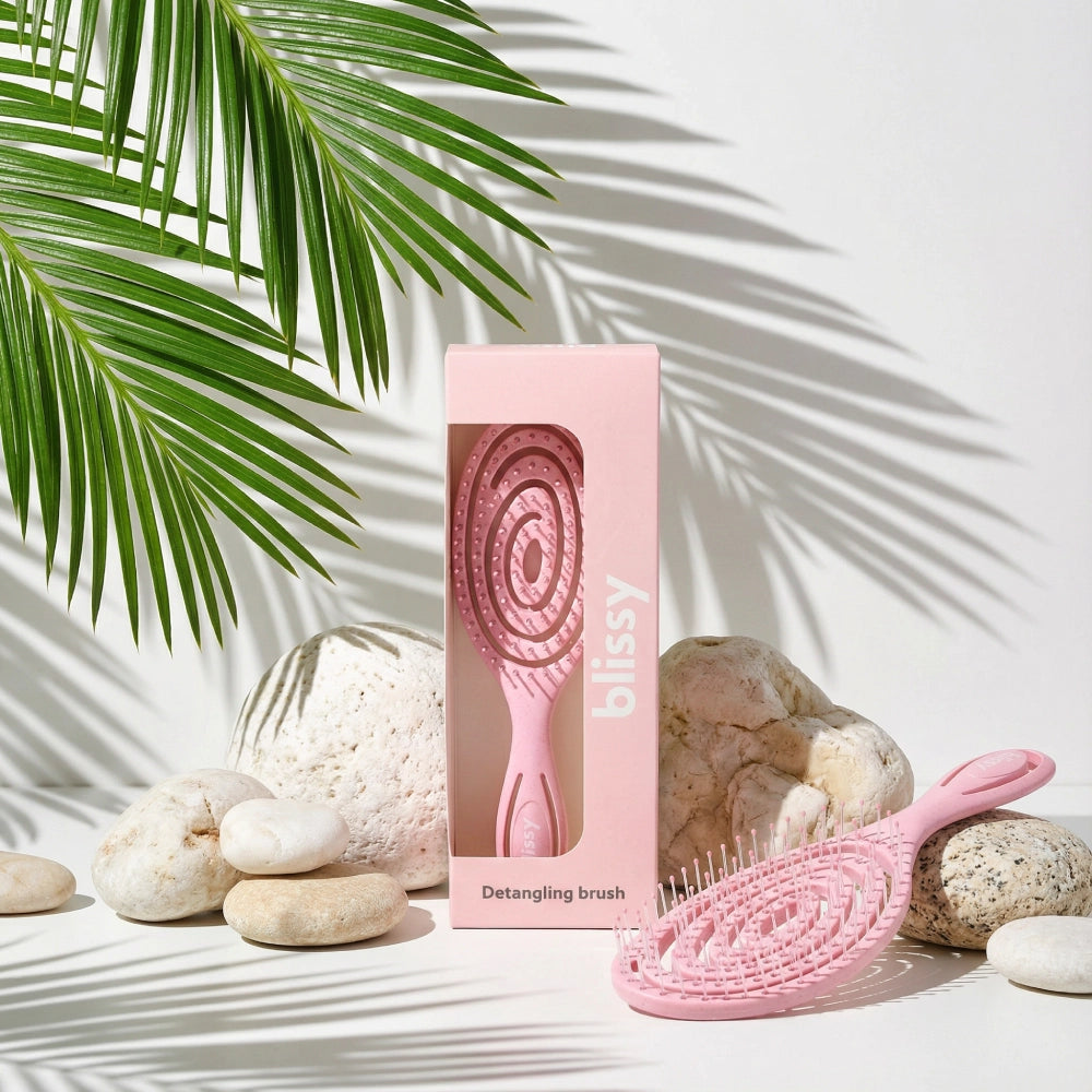 Blissy Detangling Brush in Pink