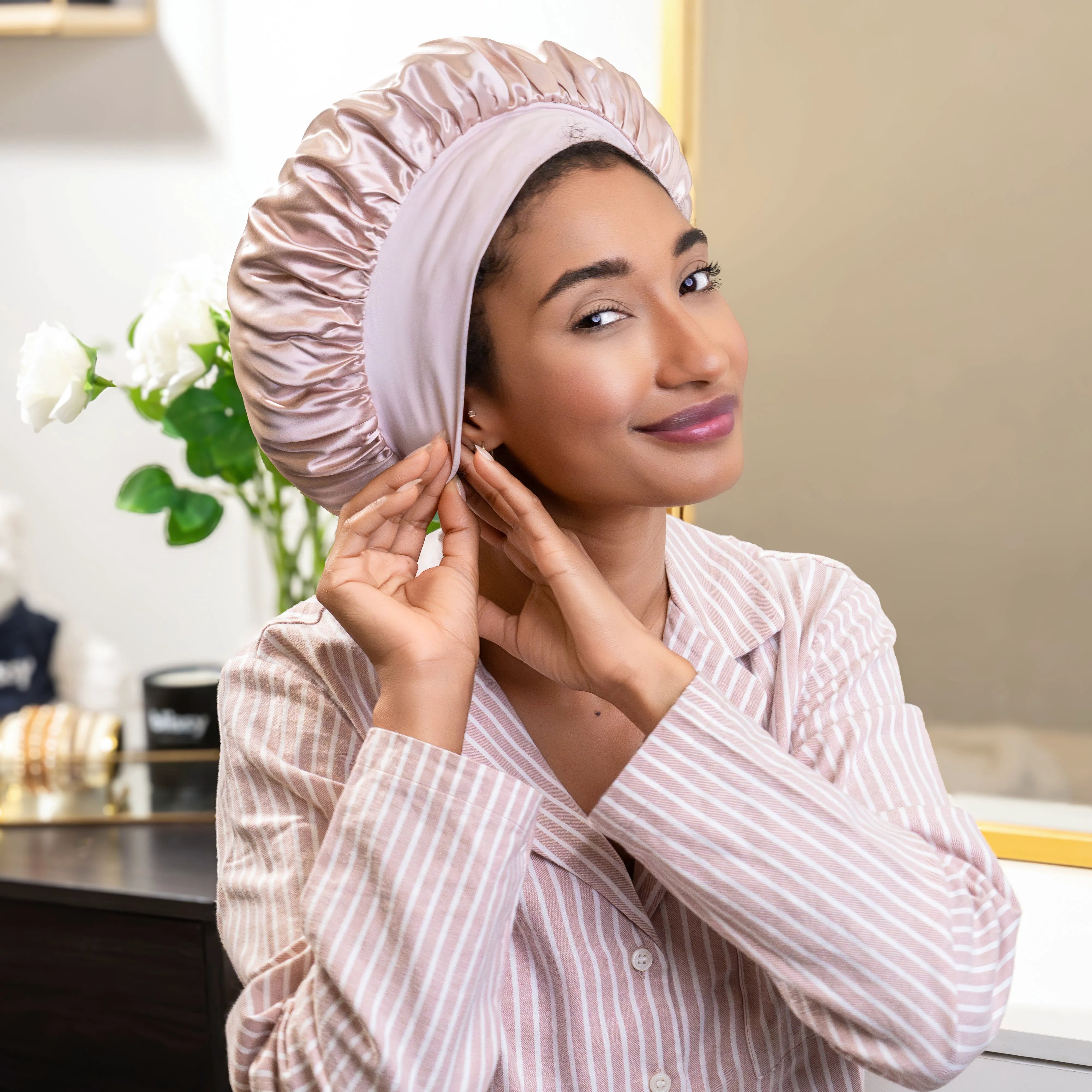 Blissy Halo Bonnet in Pink