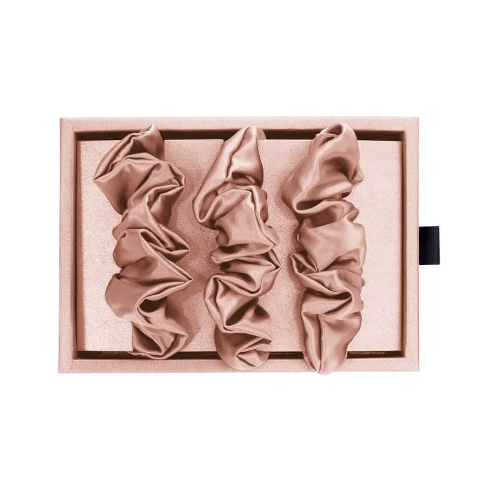 Blissy Scrunchies in Pink