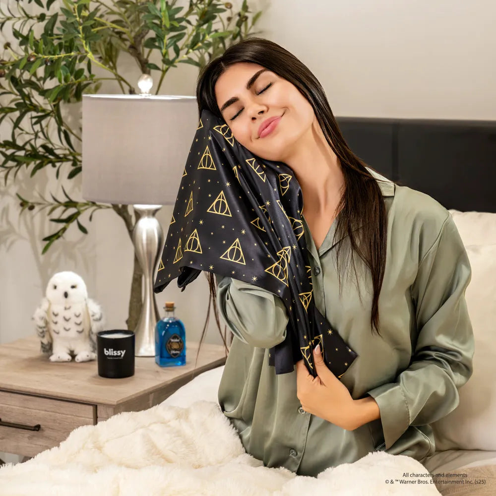 Harry Potter Deathly Hallows™ Standard Pillowcase