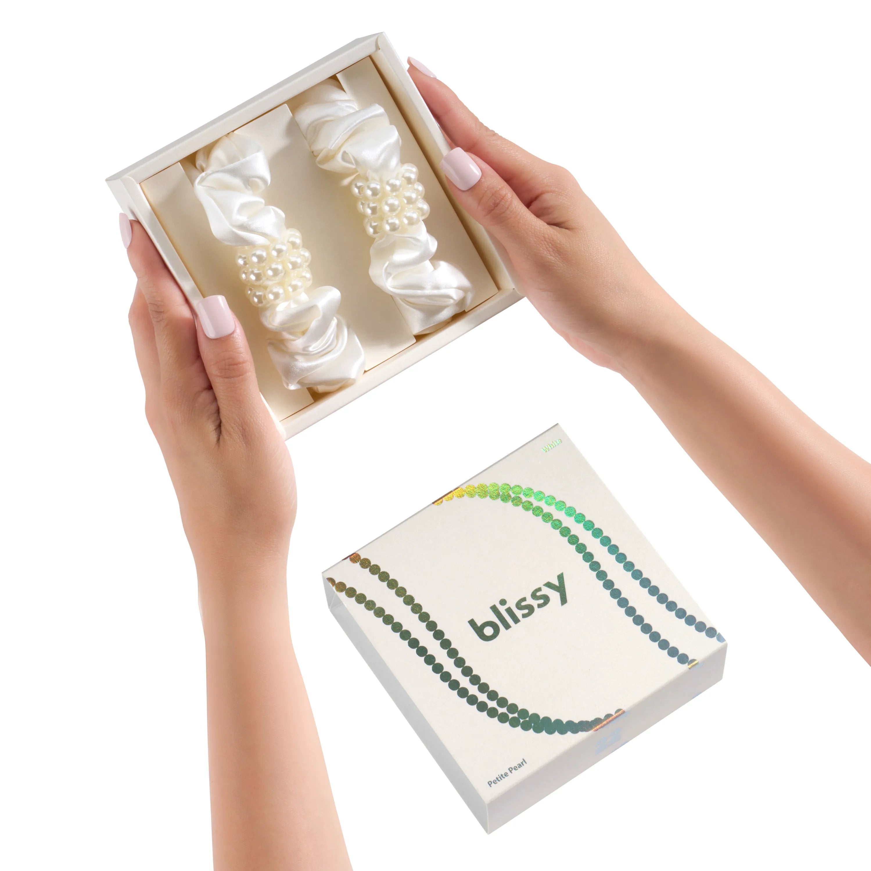 Blissy Petite Pearl Scrunchies in White