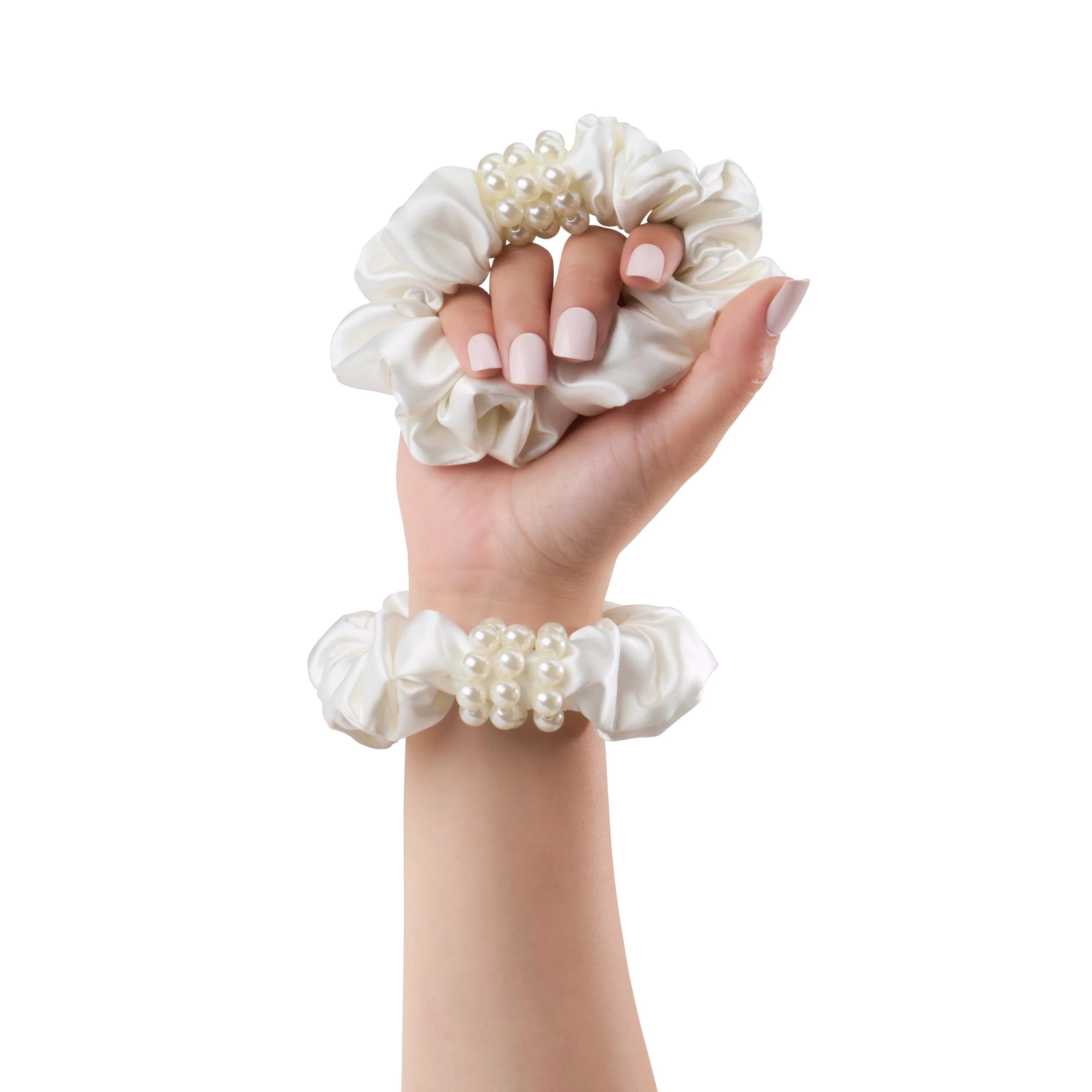 Blissy Petite Pearl Scrunchies in White