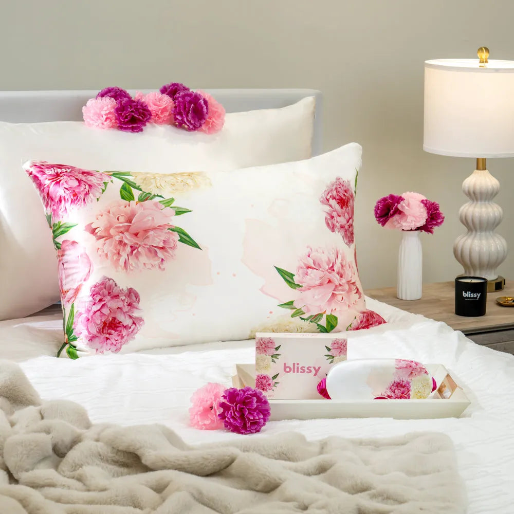 Zodiac Flower Pillowcase: Sagittarius Carnations (Queen)