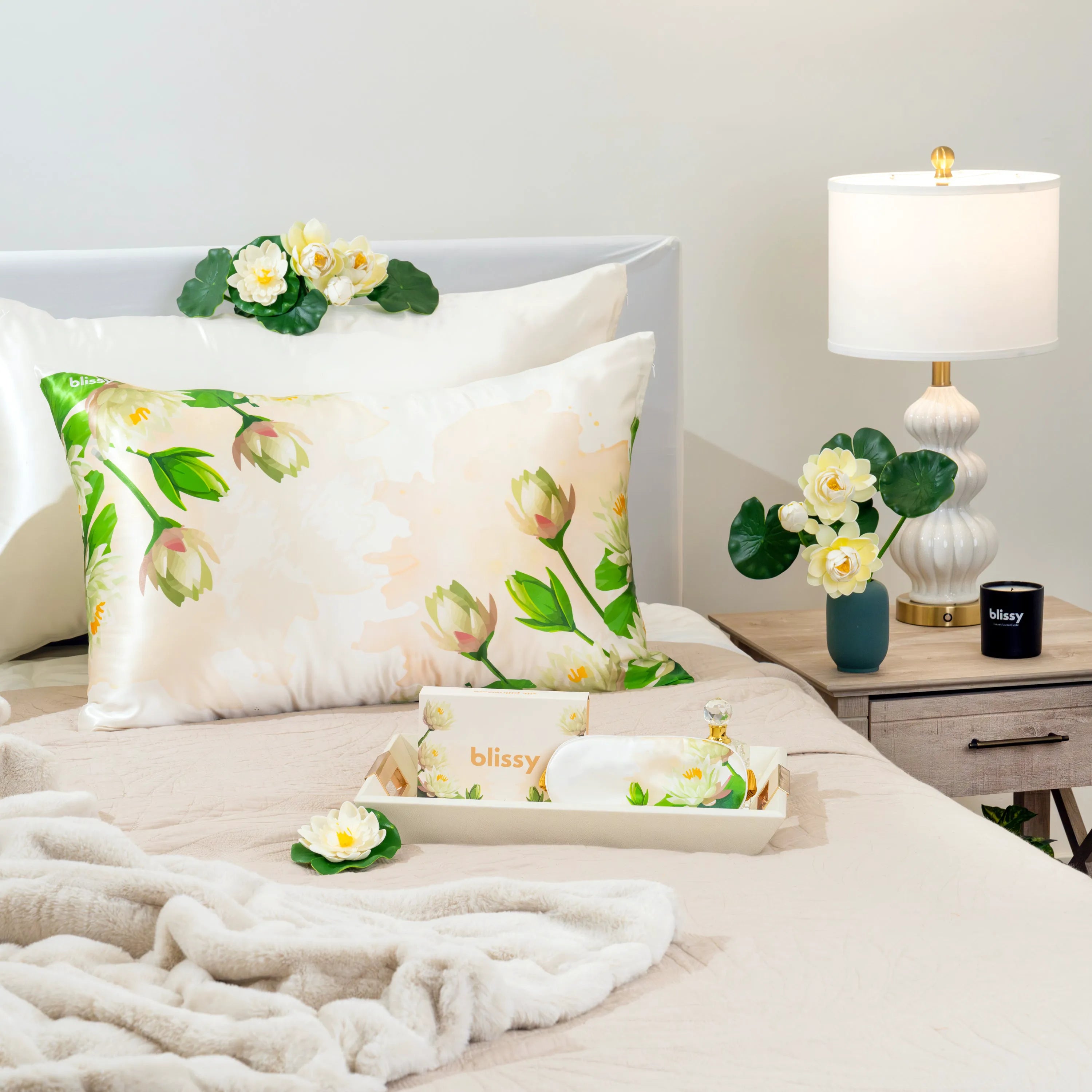 Pisces Water Lily Standard Pillowcase