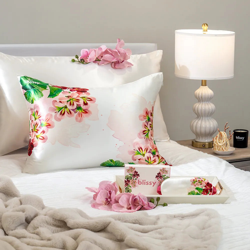 Scorpio Geranium Zodiac Flower Pillowcase - Queen