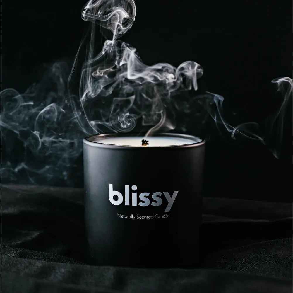 Blissy Candle - Woodsmoke & Leather